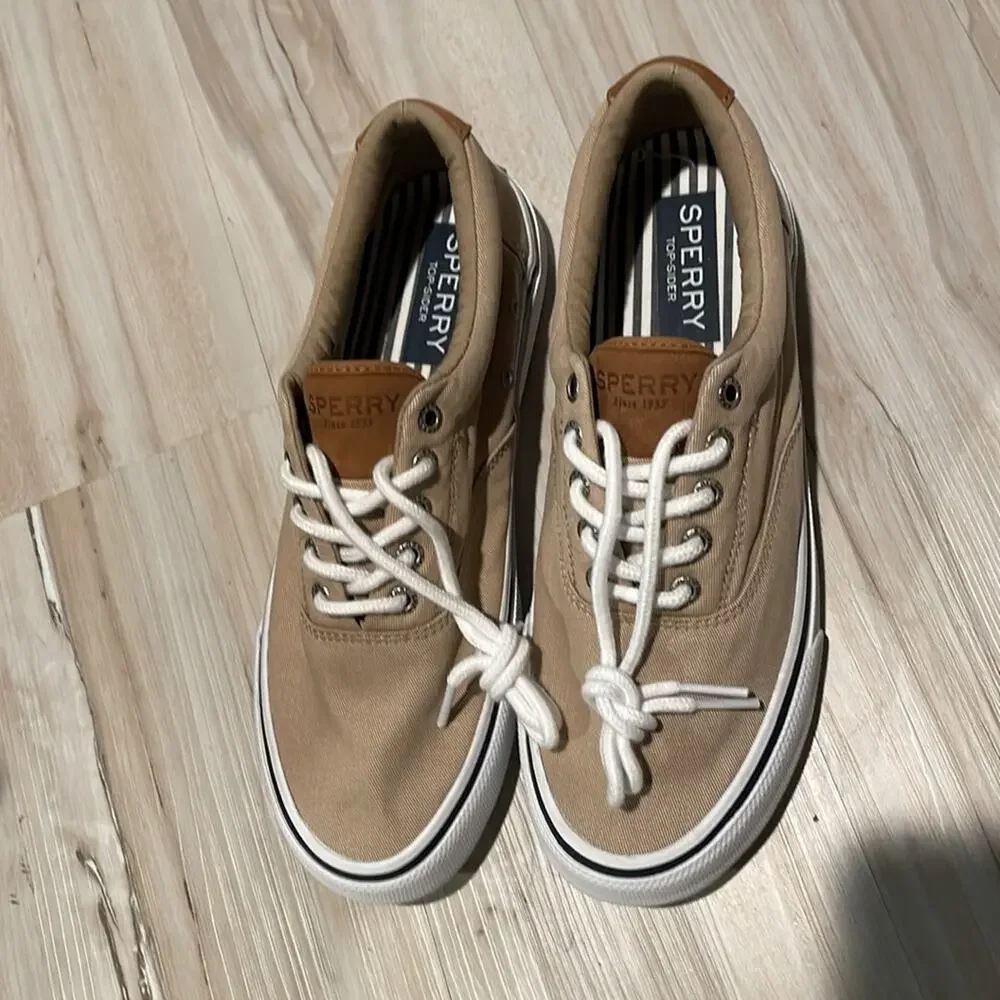Mens Sperry Top sider lace up sneakers size 8 NEW